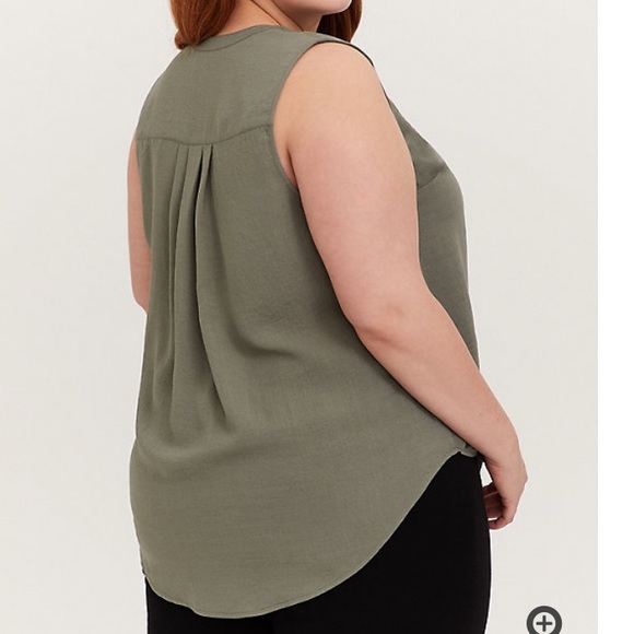 NWT Torrid Tank - Picture 3 of 3